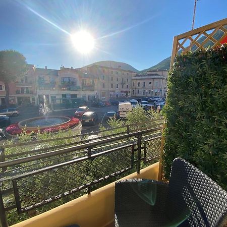 Casa Sandrina Caprino Veronese Bagian luar foto