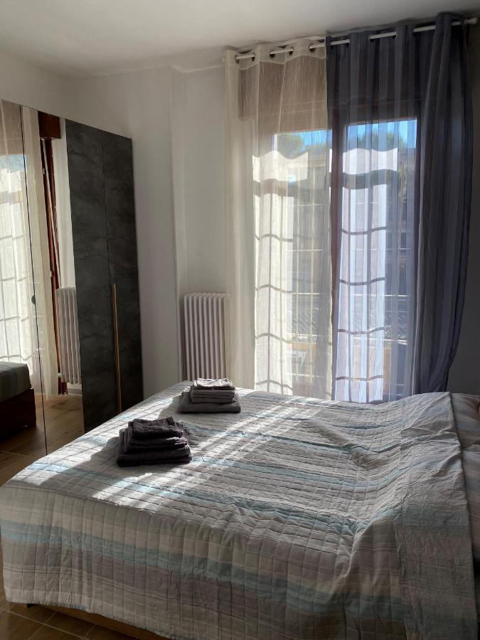 Casa Sandrina Caprino Veronese Bagian luar foto