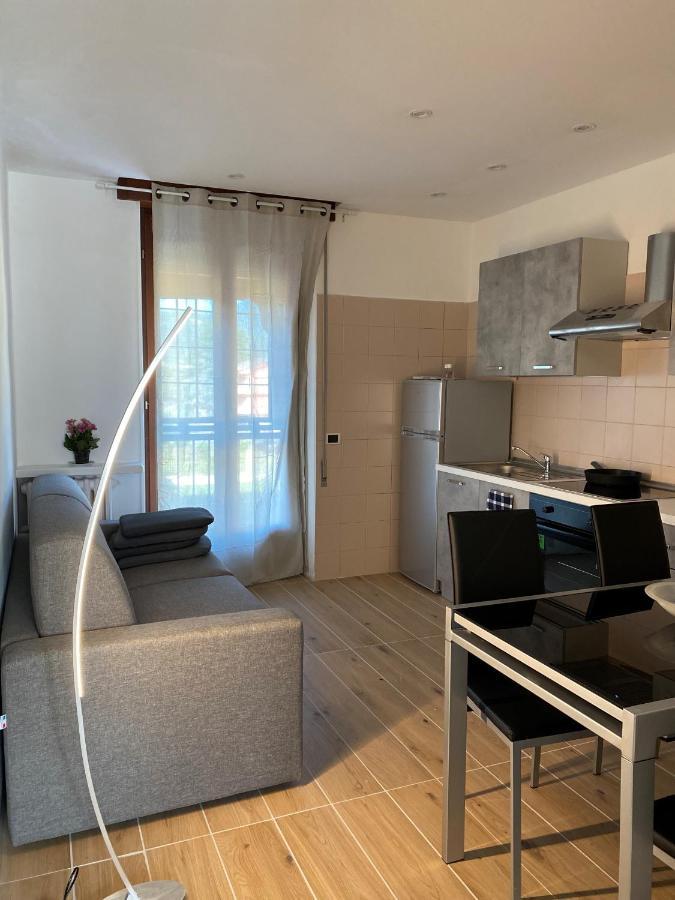 Casa Sandrina Caprino Veronese Bagian luar foto